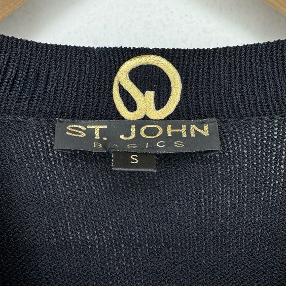 St. John Basics Santana Knit V neck cardigan black gold tone buttons Small 90’s - Picture 2 of 5